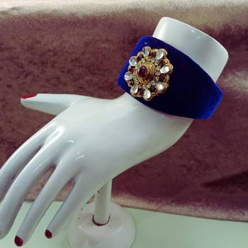 Blue acrylic kundan stud free size bracelets 2