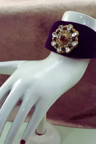 Purple acrylic kundan stud free size bracelets
