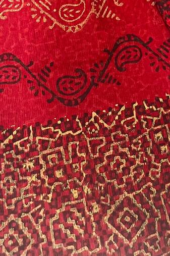 red Chiffon Hand Block Printed Saree With Blouse