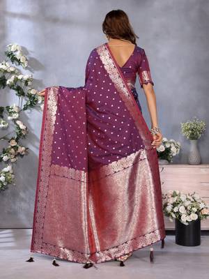 Maroon banarasi tissue silk blend saree with gala weaving work 4