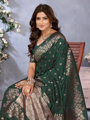 Dark green banarasi tissue silk blend saree with gala weaving work 3