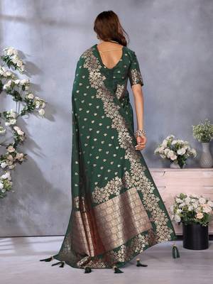 Dark green banarasi tissue silk blend saree with gala weaving work 4