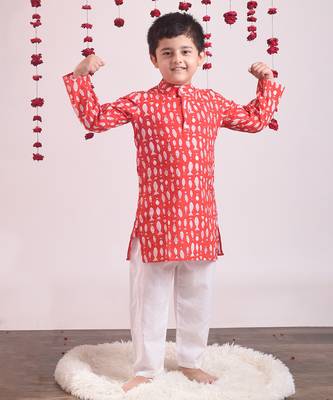 Red cotton woven boys kurta pyjama set 2