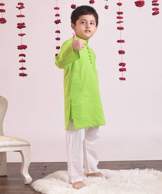 Green cotton woven boys kurta pyjama set 2
