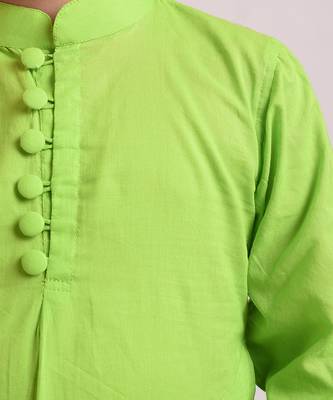Green cotton woven boys kurta pyjama set 3