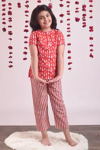 Red cotton woven girls top and pant set