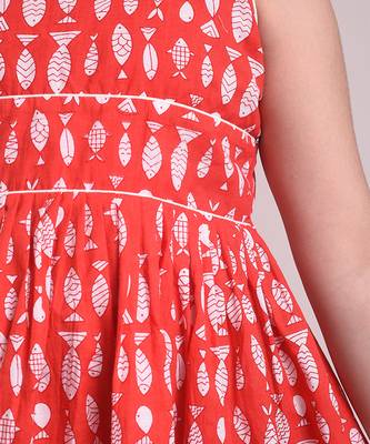 Red cotton woven Animal Printed dress 3