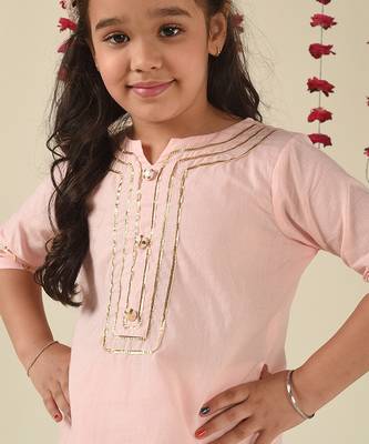 Pink cotton woven girls kurta pant set 2