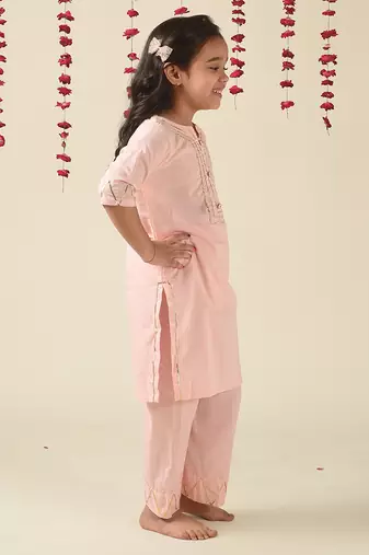 Pink cotton woven girls kurta pant set