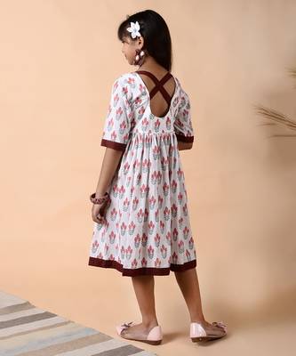 Maroon cotton woven Floral Printed dress 4