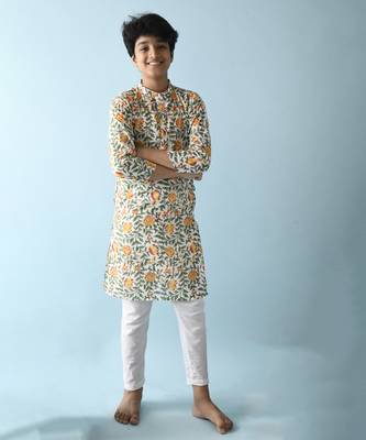 Green cotton woven boys kurta pyjama 1