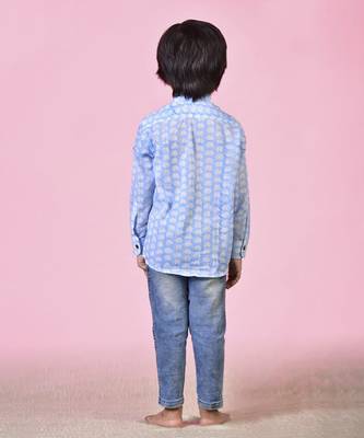 Blue cotton woven boys shirt 3