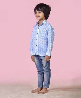 Blue cotton woven boys shirt 4
