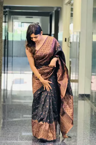 Black silk blend saree with blouse