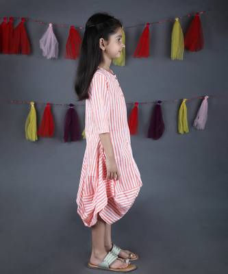 Peach cotton woven dress for girls 3