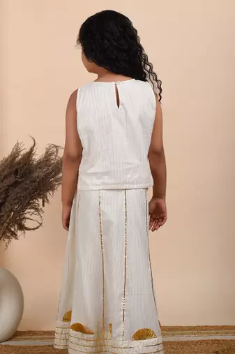 Ivory cotton woven top with skirt set