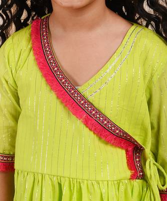 Green cotton woven kurta and sharara 4