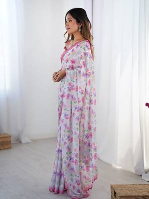 Off white chinon printed saree 5