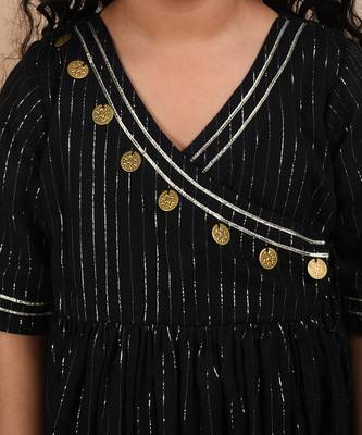 Black cotton woven kurta and pant 4