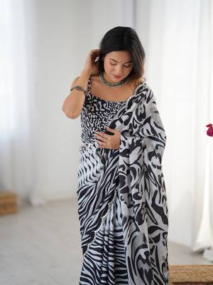Black digital printed saree with cut border 3