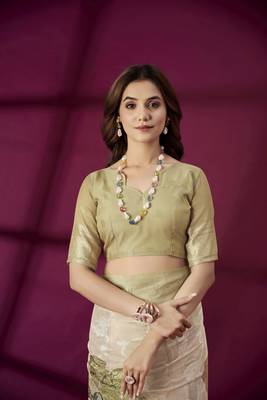 Beige silk blend printed jacquard saree 4
