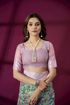Purple silk blend printed jacquard saree 4