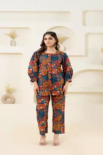 Multicolor abstract printed cotton co-ord set with puffed sleeves
