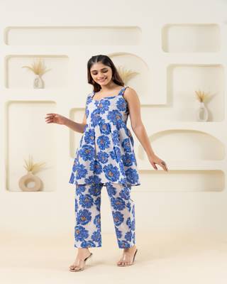 White floral printed cotton sleevelss co-ord set 4