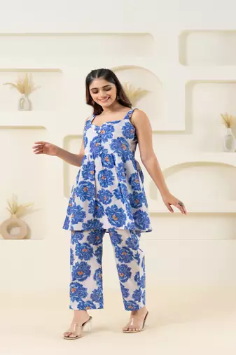 White floral printed cotton sleevelss co-ord set