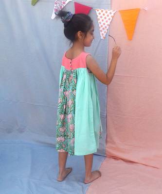 Blue cotton woven floral printed  dress 4