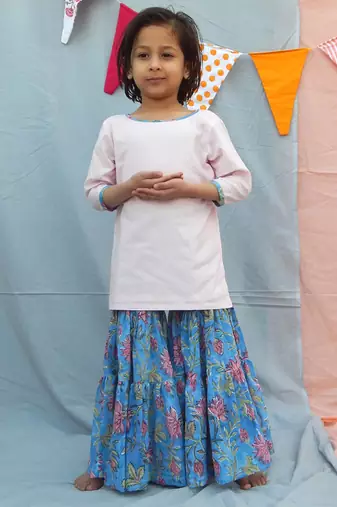 Pink cotton woven kurta pant and pant with dupatta