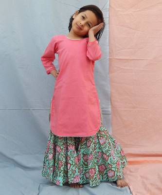 Pink cotton woven sharara with kurta and dupatta 3