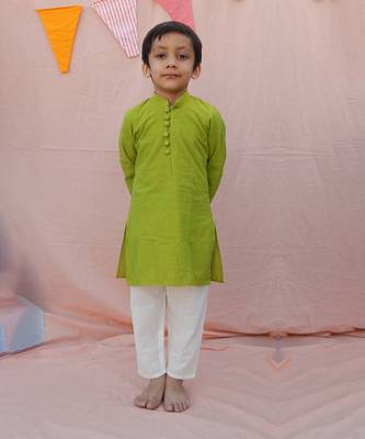 Green cotton woven  kurta pyjama 1