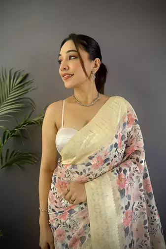 cream Silk blend floral motifs coppery tone banarasi saree