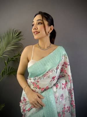 cyan blue Silk blend floral motifs coppery tone banarasi saree 3