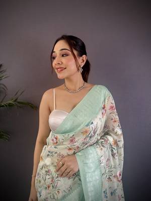 cyan blue Silk blend floral motifs coppery tone banarasi saree 3