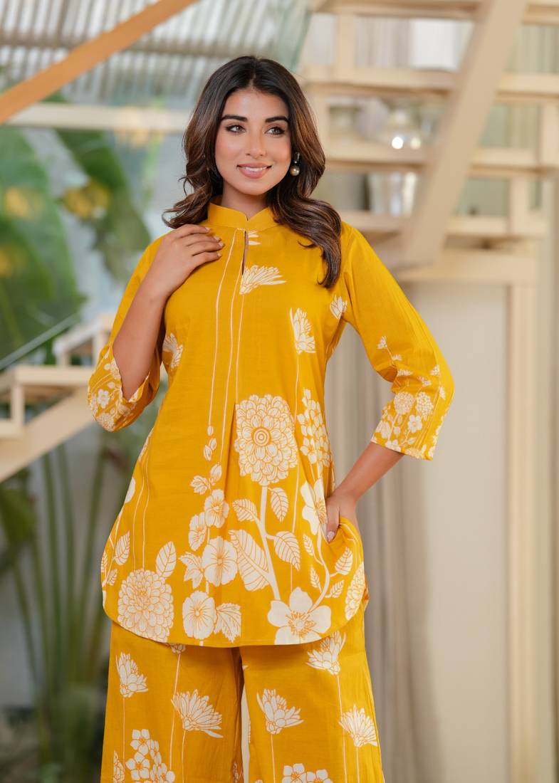 Mustard printed blended cotton jayti dandelion co-ord sets