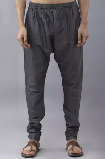 Grey solid silk bandhgala paired with pant & jacket