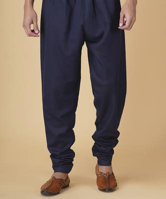 Blue silk geometric printed mens kurta & pajama 5