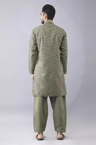 Green silk floral printed mens kurta & pant