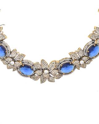 Midnight blossom necklace set 3