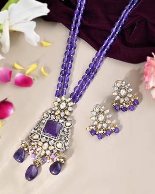 Exquisite purple beaded kundan jewellery set 1