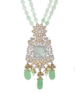 Exquisite green beaded kundan jewellery set 2