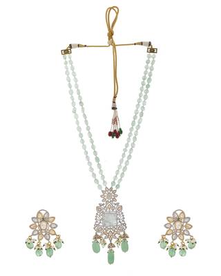 Exquisite green beaded kundan jewellery set 3