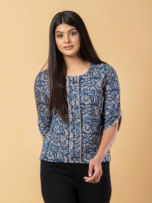 Blue and beige cotton regular top 4