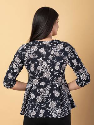 Black cotton cinched waist top 3