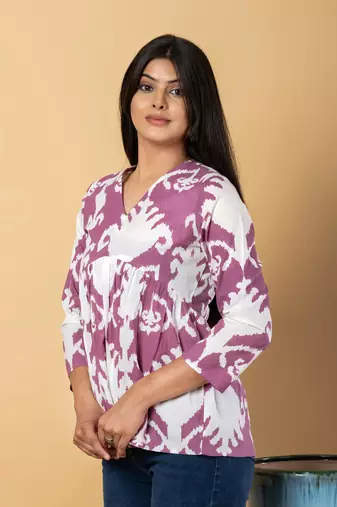 Mauve and white cotton peplum top