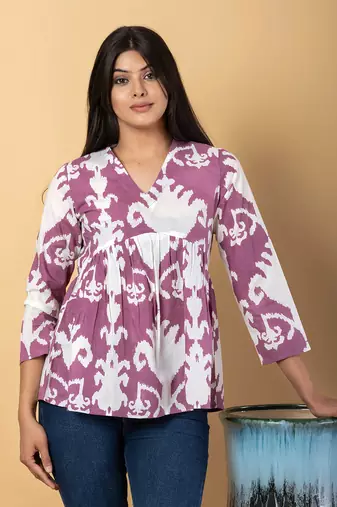 Mauve and white cotton peplum top
