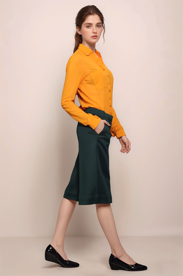 Green cropped trouser 3