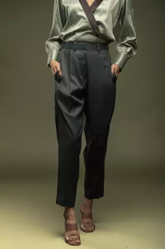 Dark green double pleated trouser